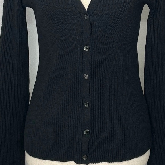 NEW YORK & CO Black Ribbed V-Neck Cardigan - Picture 5 of 14